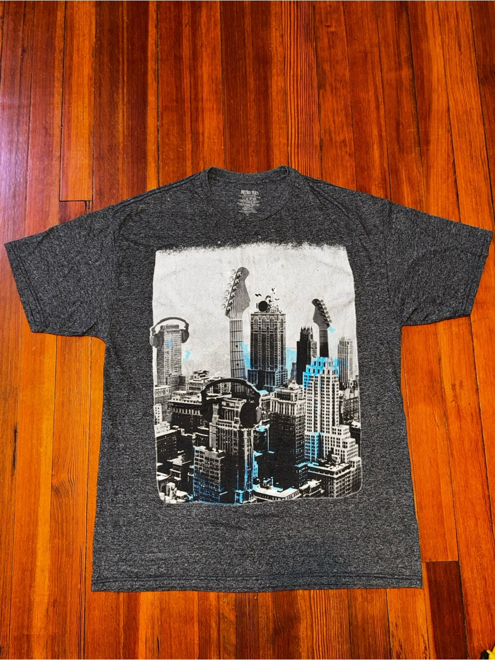 Men's Gray Graphic Cityscape T-Shirt with Blue Accent Metro Tees